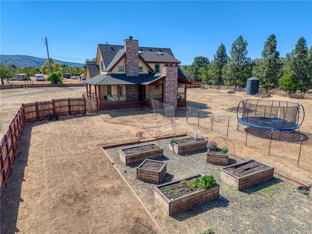 1750 Quail Ridge Road Lakeport, CA 95453