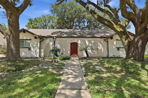 11507 Barwood Bend Drive