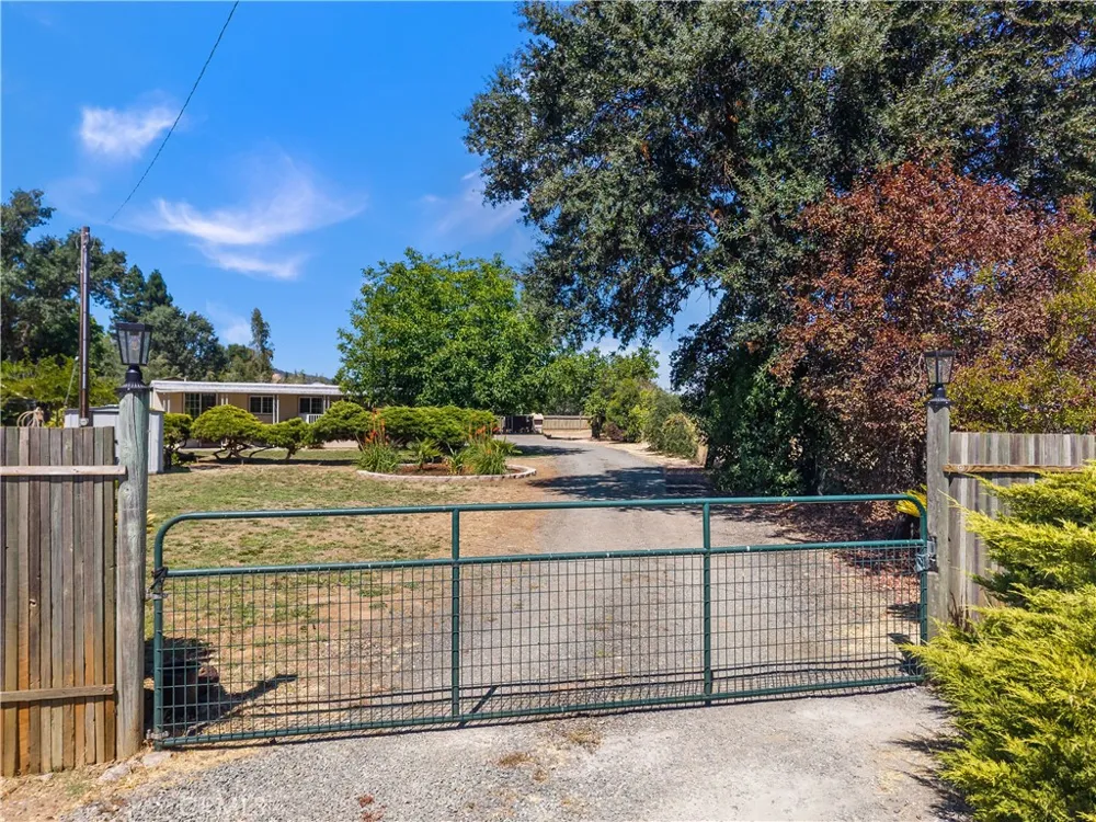 1470 Argonaut Road Lakeport, CA 95453