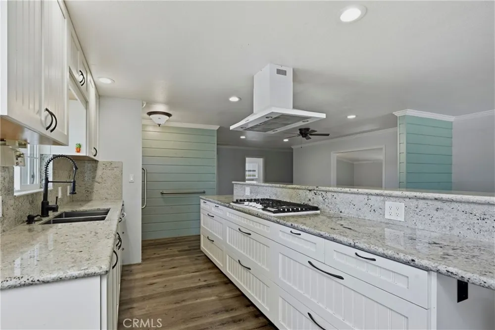 2875 Old Highway 53 Clearlake, CA 95422