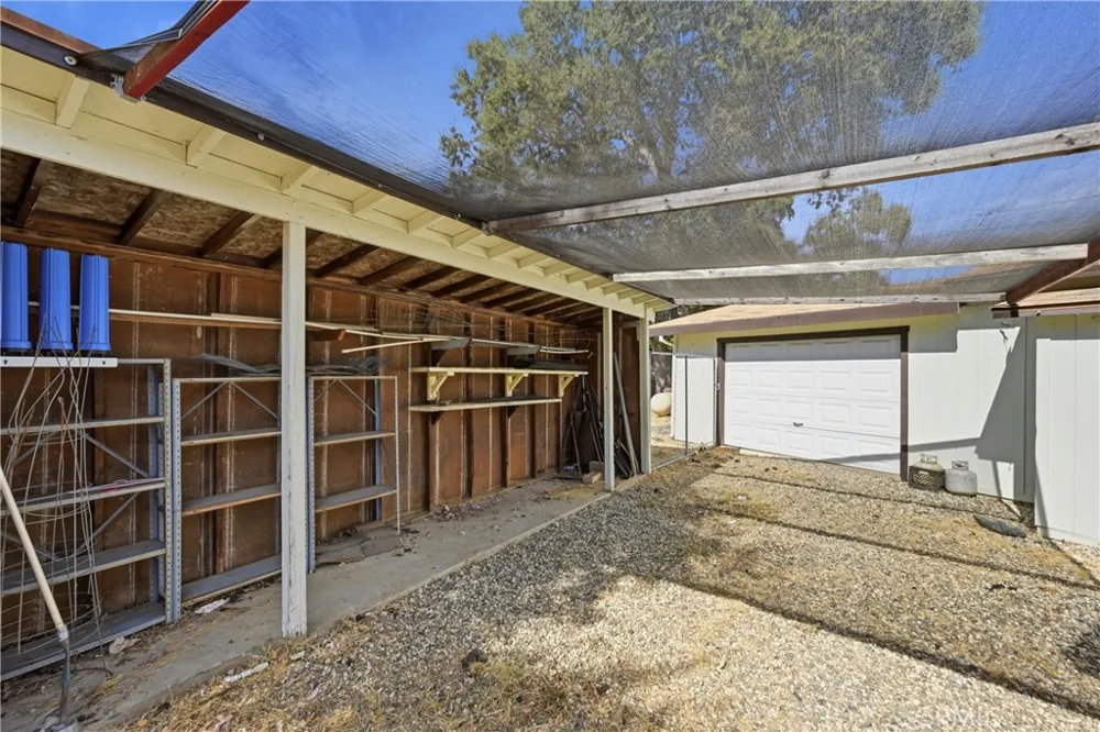 2875 Old Highway 53 Clearlake, CA 95422