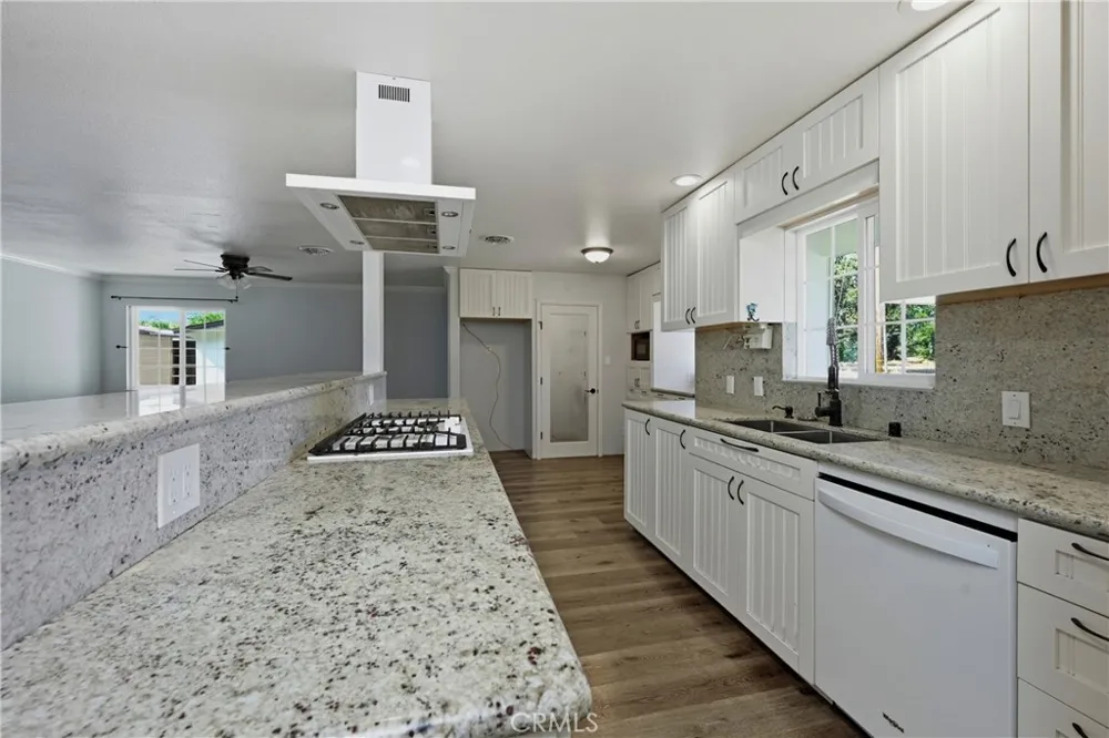 2875 Old Highway 53 Clearlake, CA 95422
