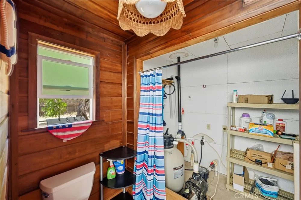2875 Old Highway 53 Clearlake, CA 95422