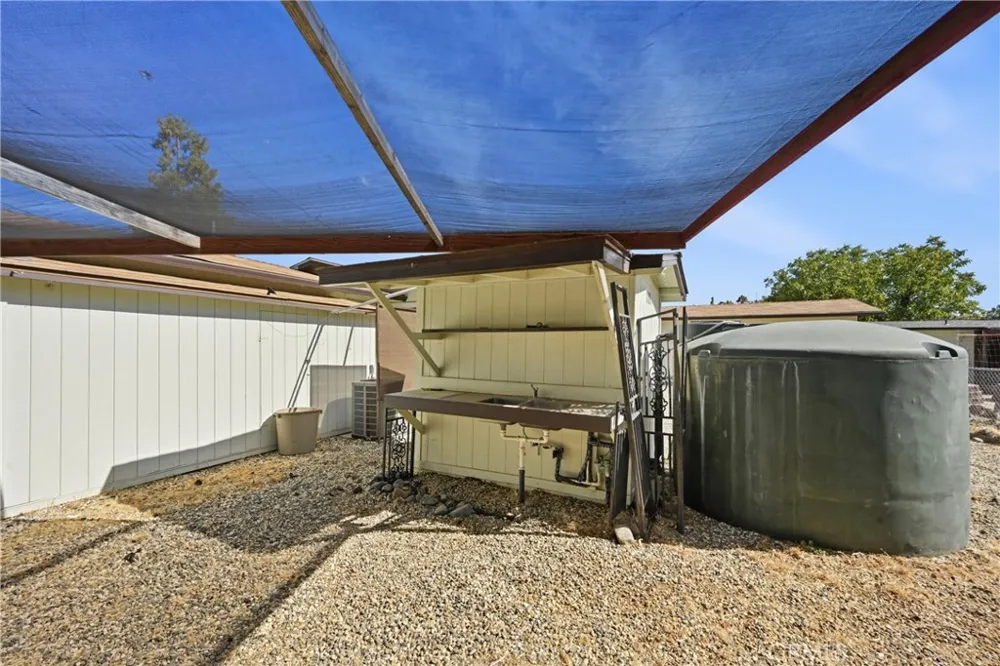 2875 Old Highway 53 Clearlake, CA 95422