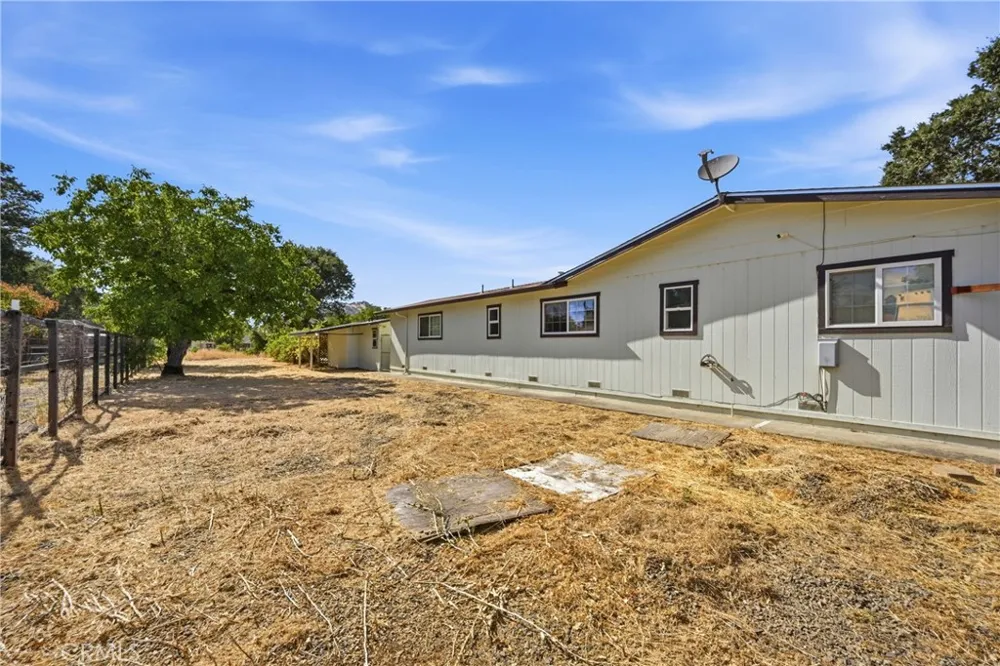 2875 Old Highway 53 Clearlake, CA 95422