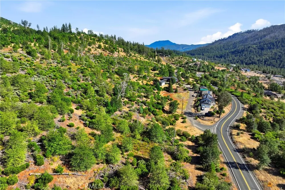 15250 Evergreen Cobb, CA 95426