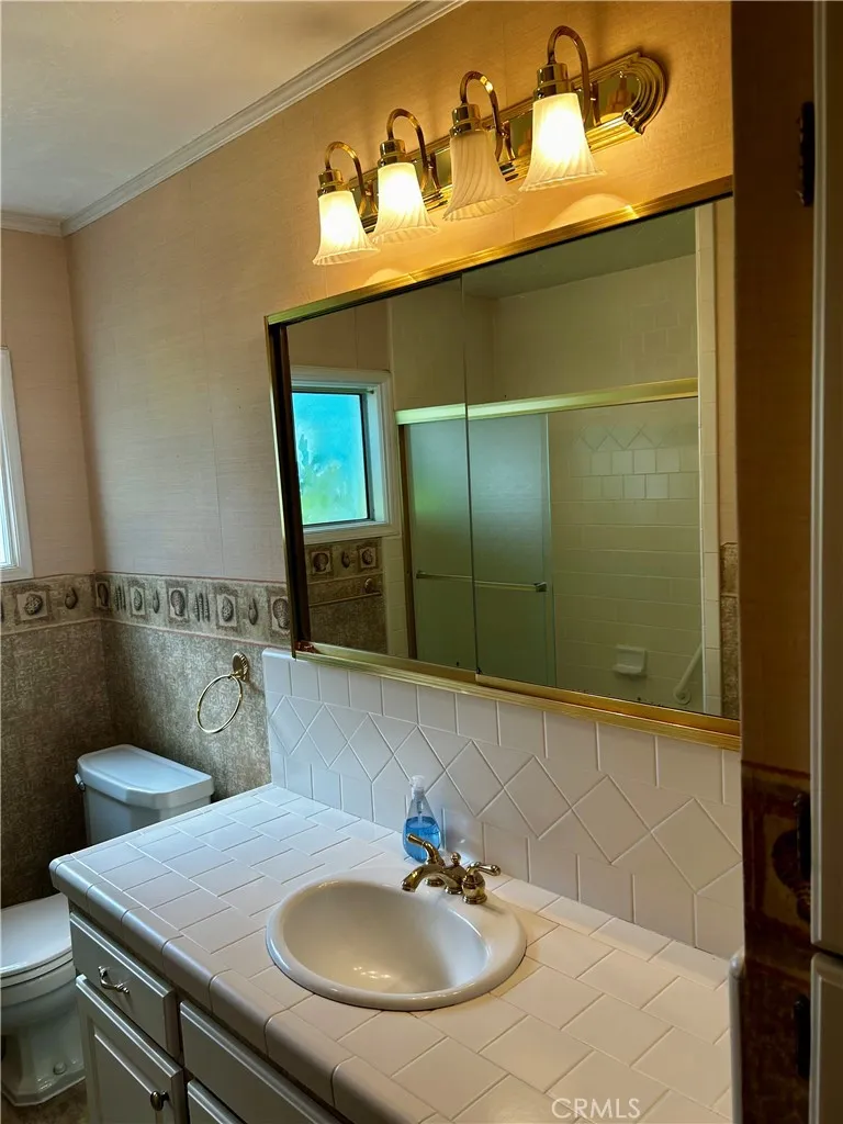 325 Tunis Lakeport, CA 95453