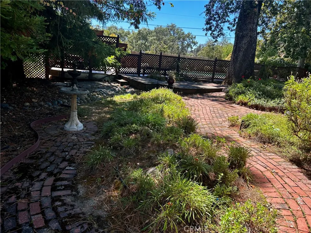 325 Tunis Lakeport, CA 95453