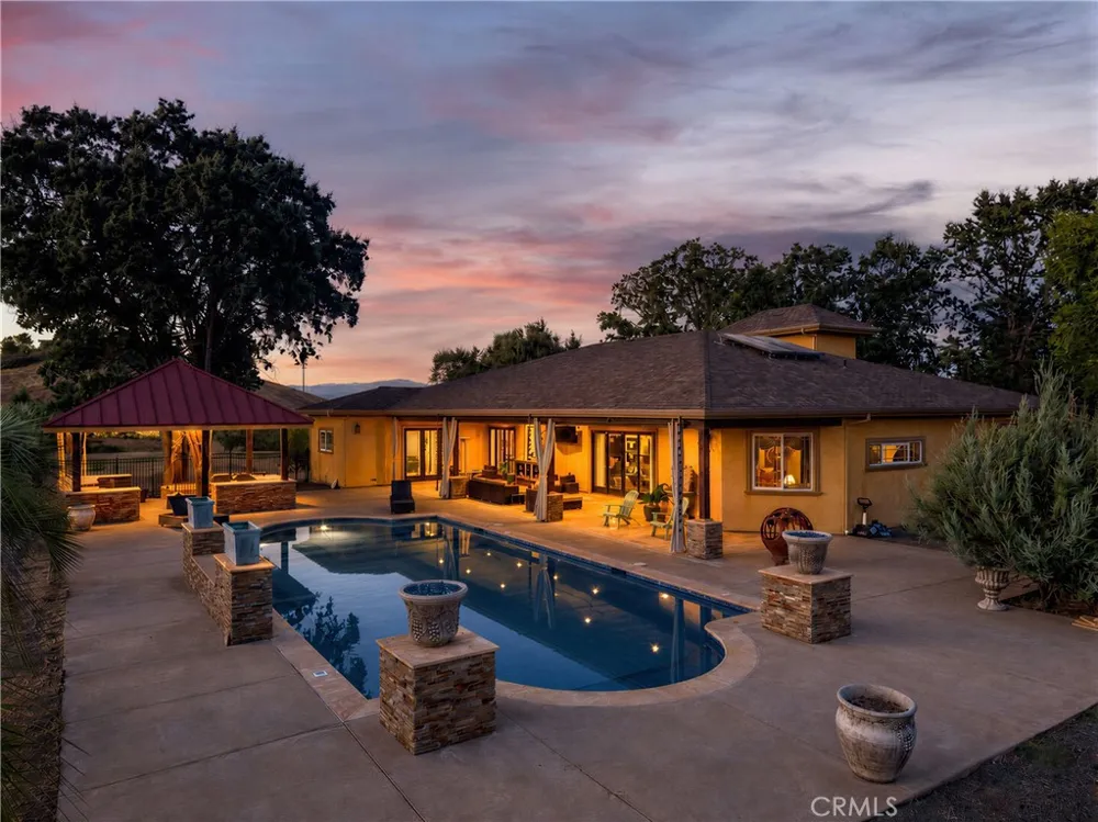 3345 Ackley Road Lakeport, CA 95453
