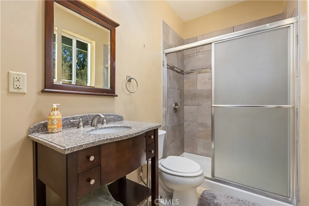 3345 Ackley Road Lakeport, CA 95453
