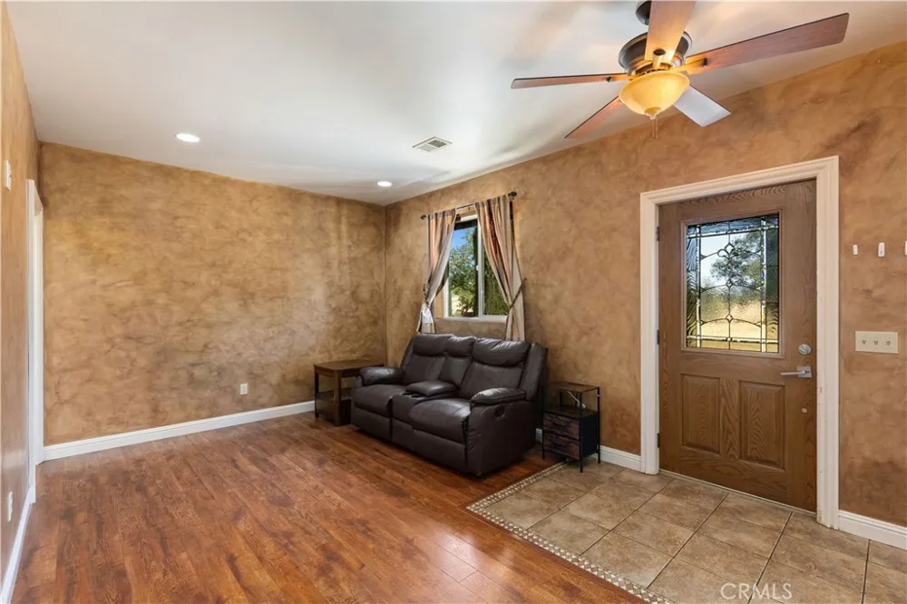 3345 Ackley Road Lakeport, CA 95453
