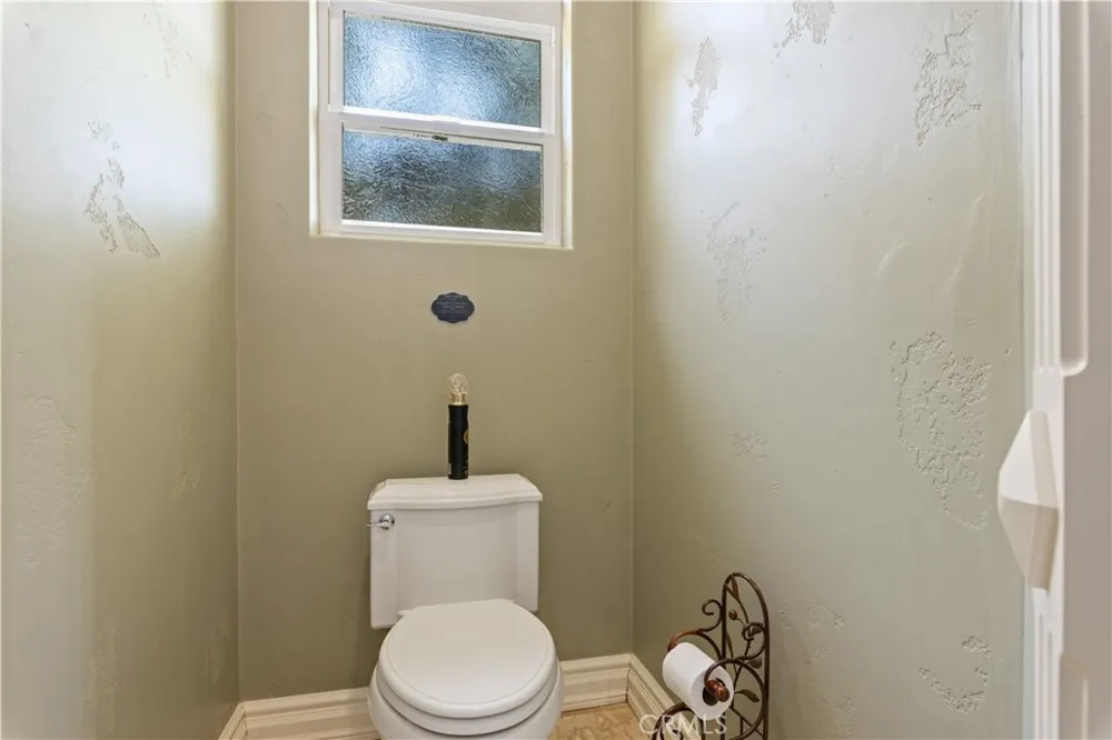 3345 Ackley Road Lakeport, CA 95453