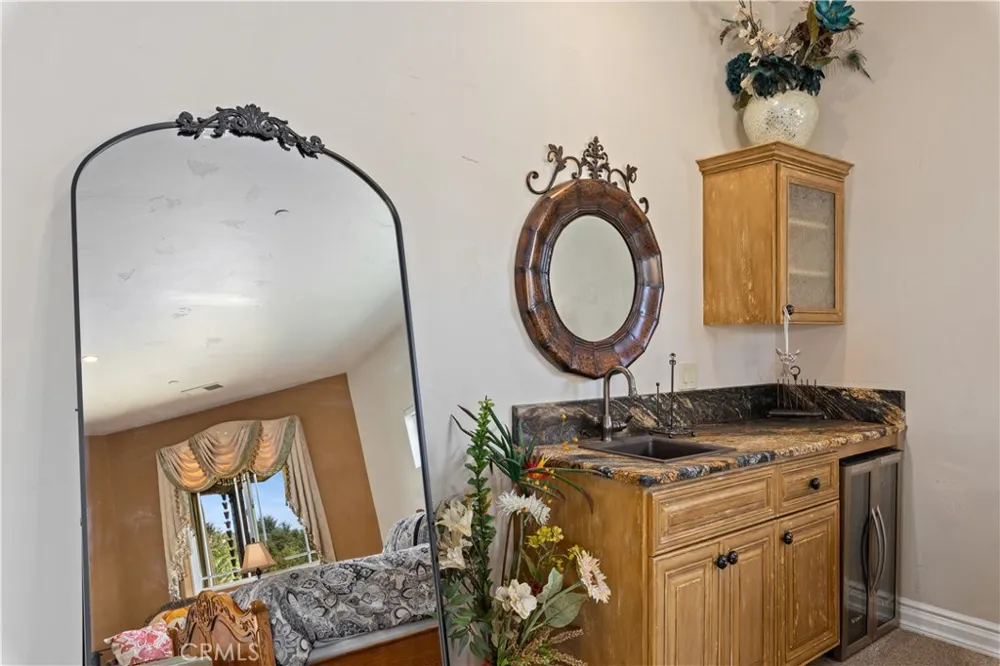 3345 Ackley Road Lakeport, CA 95453