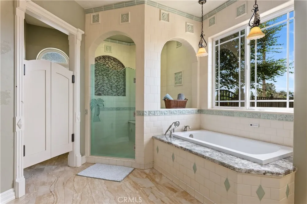 3345 Ackley Road Lakeport, CA 95453