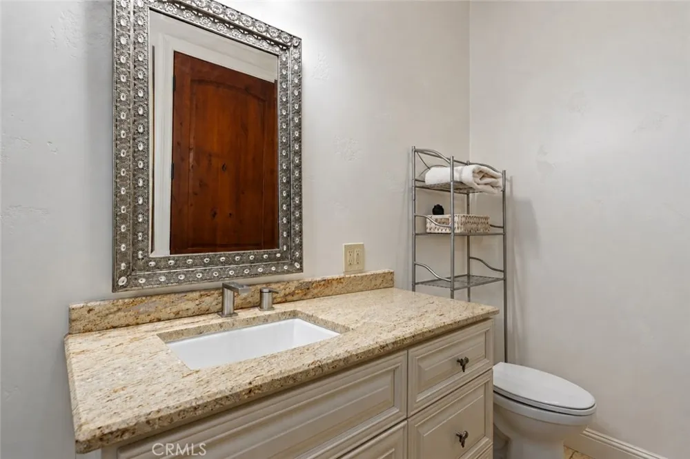3345 Ackley Road Lakeport, CA 95453