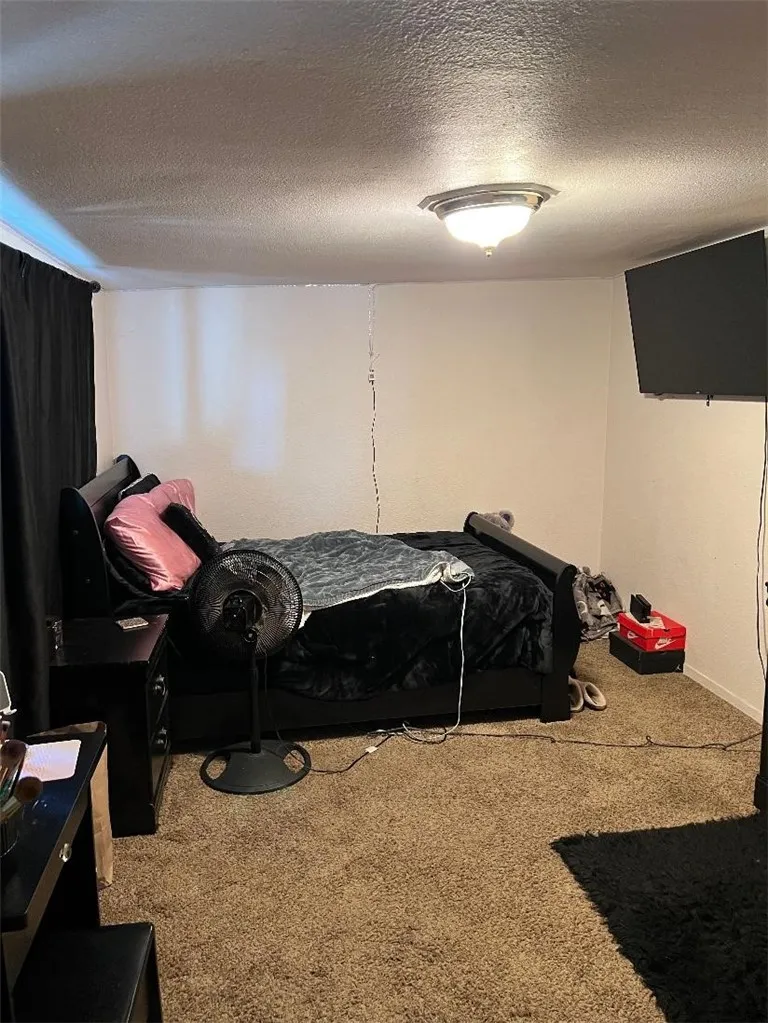 13980 Manakee Avenue Clearlake, CA 95422