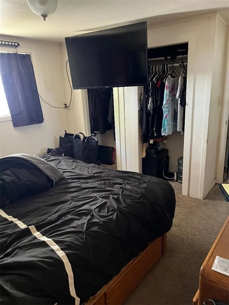 13980 Manakee Avenue Clearlake, CA 95422