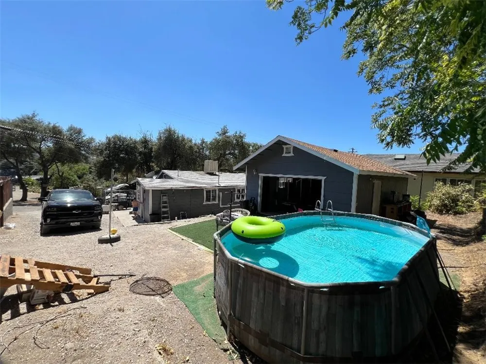 13980 Manakee Avenue Clearlake, CA 95422