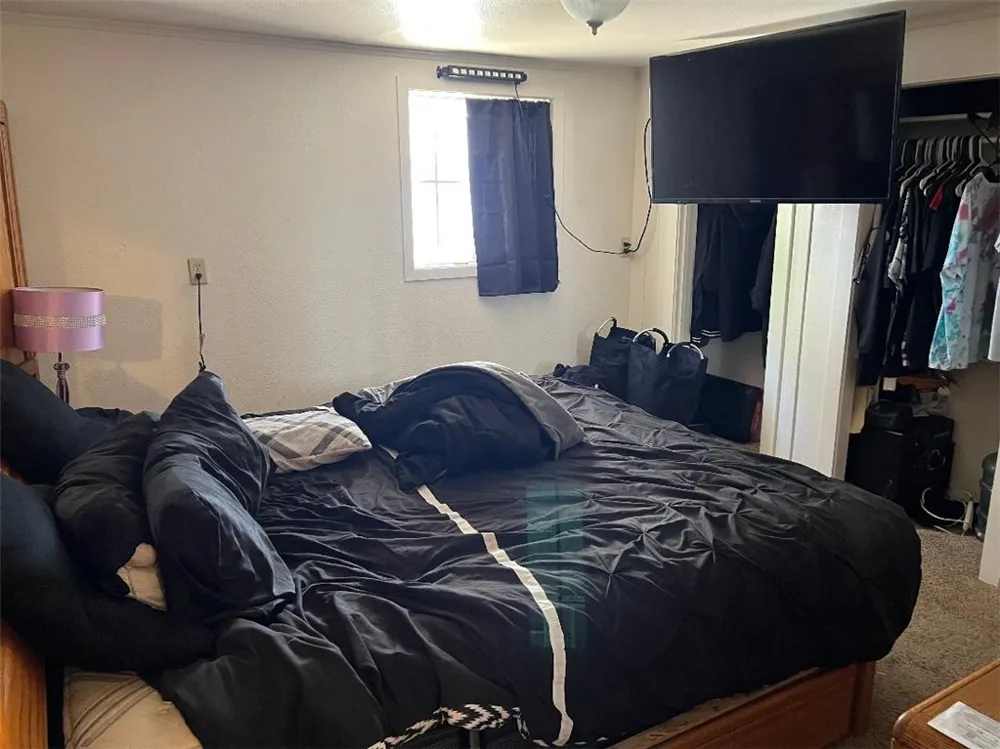 13980 Manakee Avenue Clearlake, CA 95422