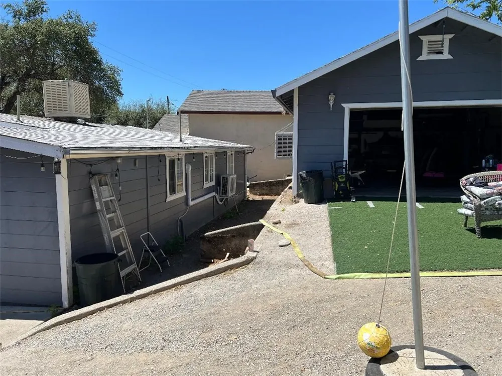 13980 Manakee Avenue Clearlake, CA 95422