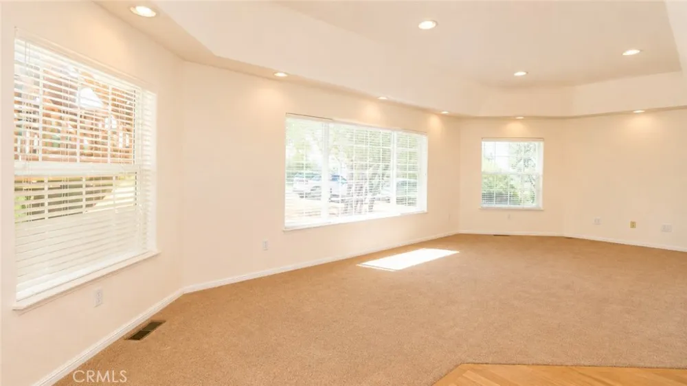 15852 Little Peak Road Hidden Valley Lake, CA 95467