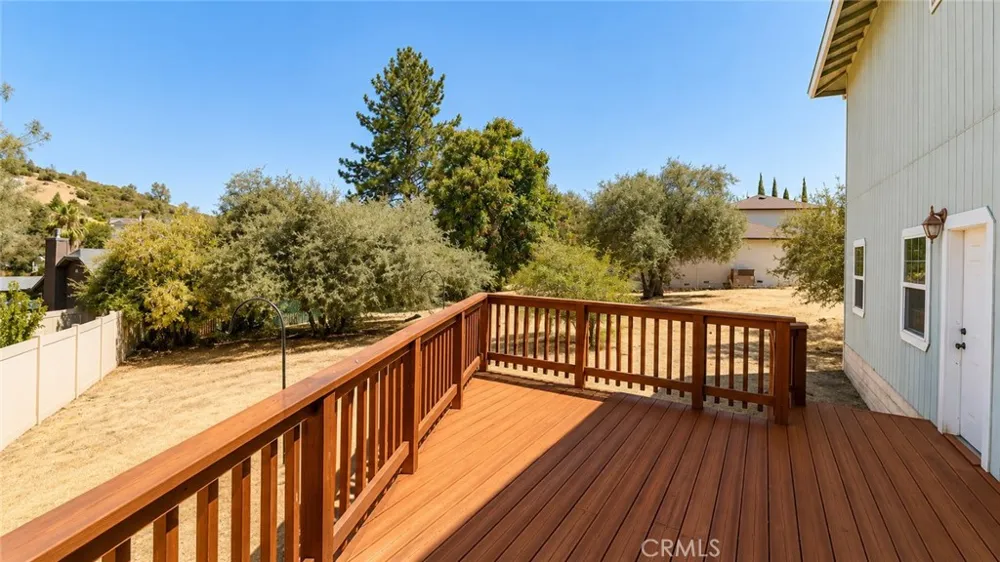 15852 Little Peak Road Hidden Valley Lake, CA 95467