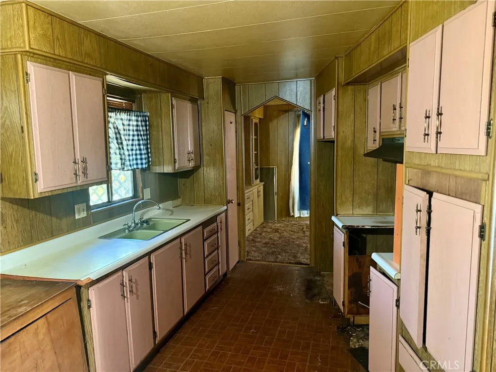 4023 Hemlock Clearlake, CA 95422