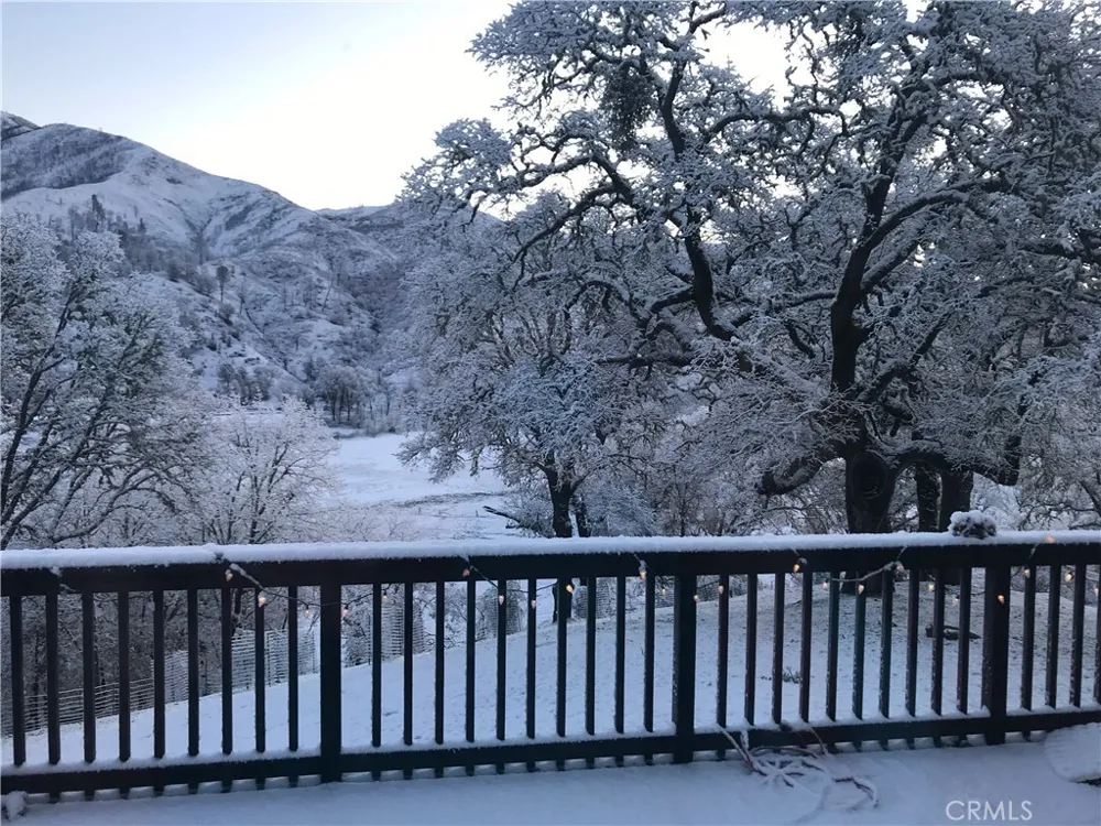 12431 Elk Mountain Upper Lake, CA 95485