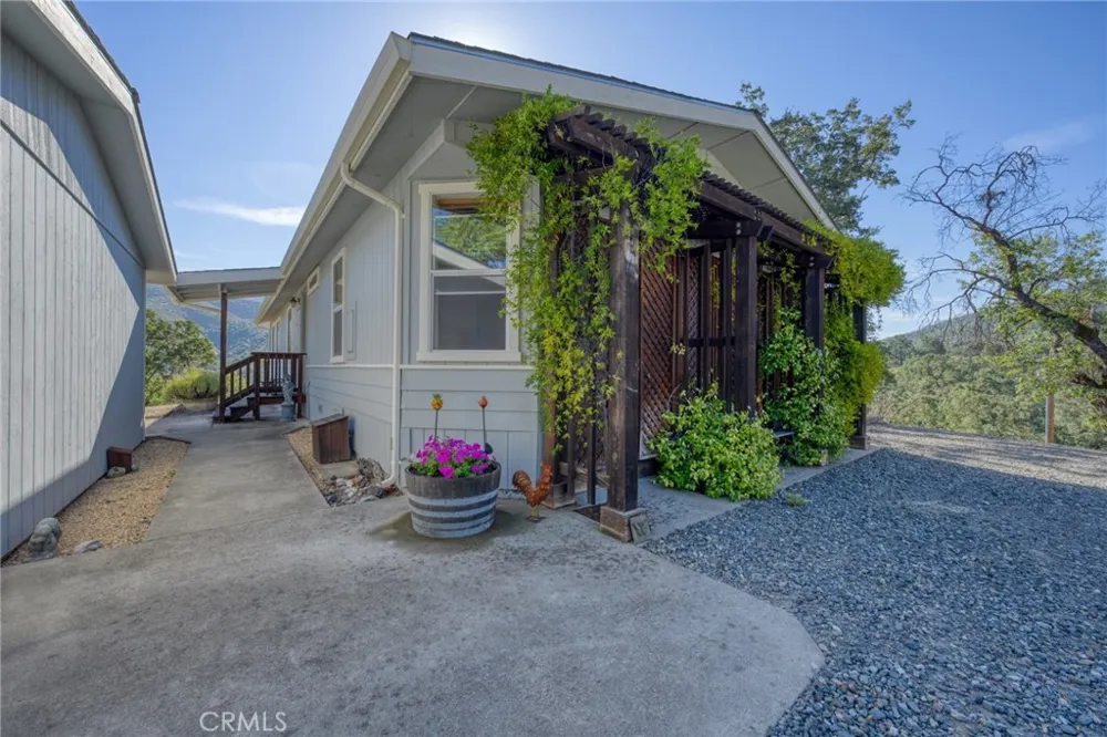 12431 Elk Mountain Upper Lake, CA 95485