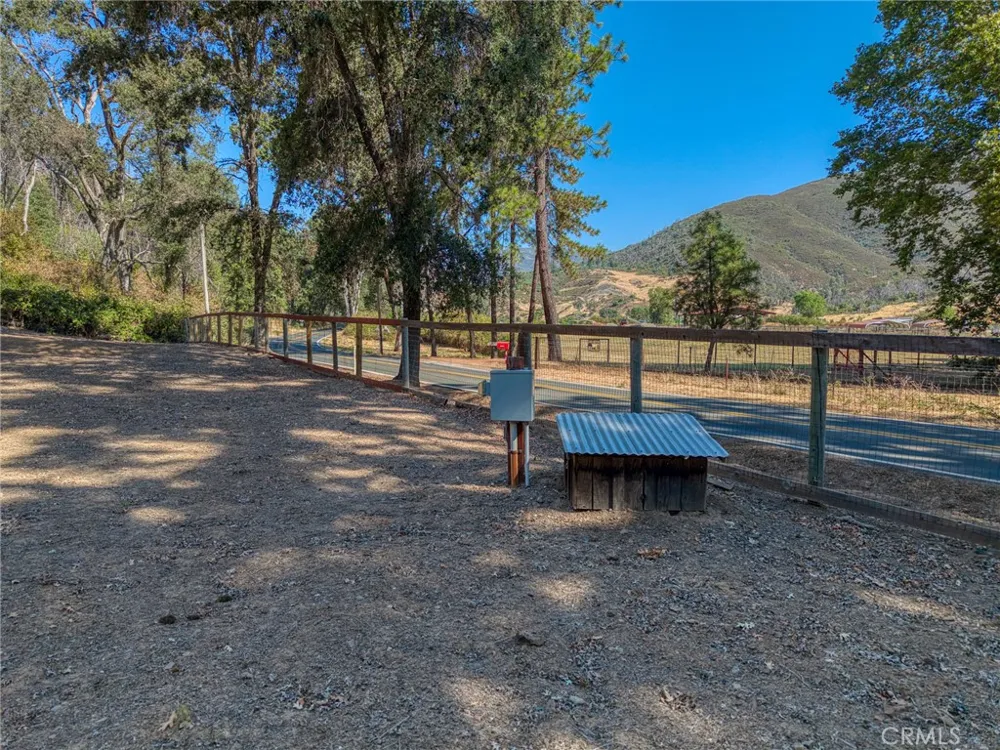 12431 Elk Mountain Upper Lake, CA 95485