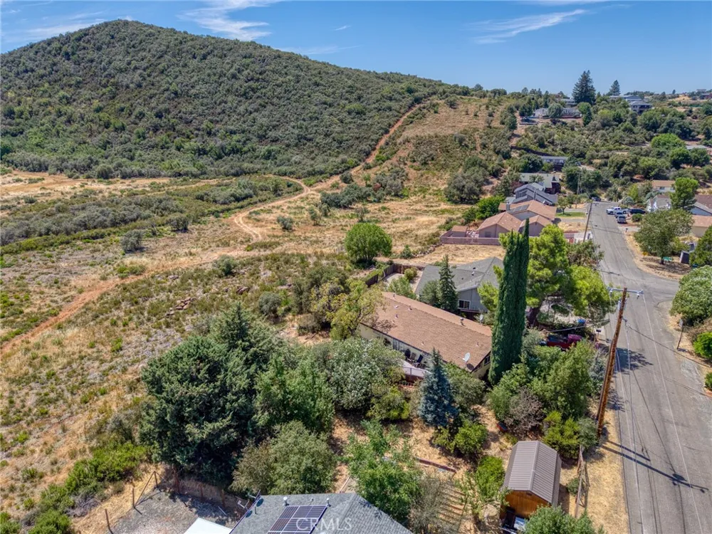 10055 Monte Cristo Kelseyville, CA 95451