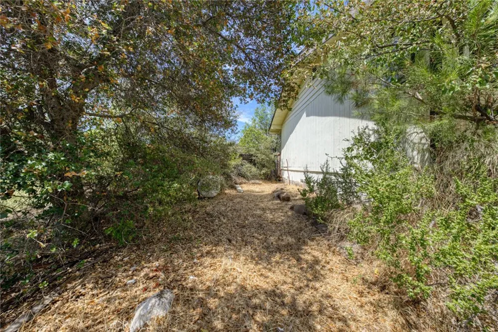 10055 Monte Cristo Kelseyville, CA 95451