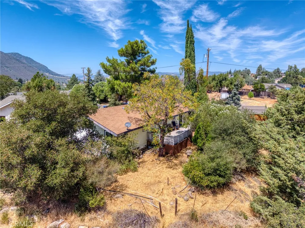 10055 Monte Cristo Kelseyville, CA 95451