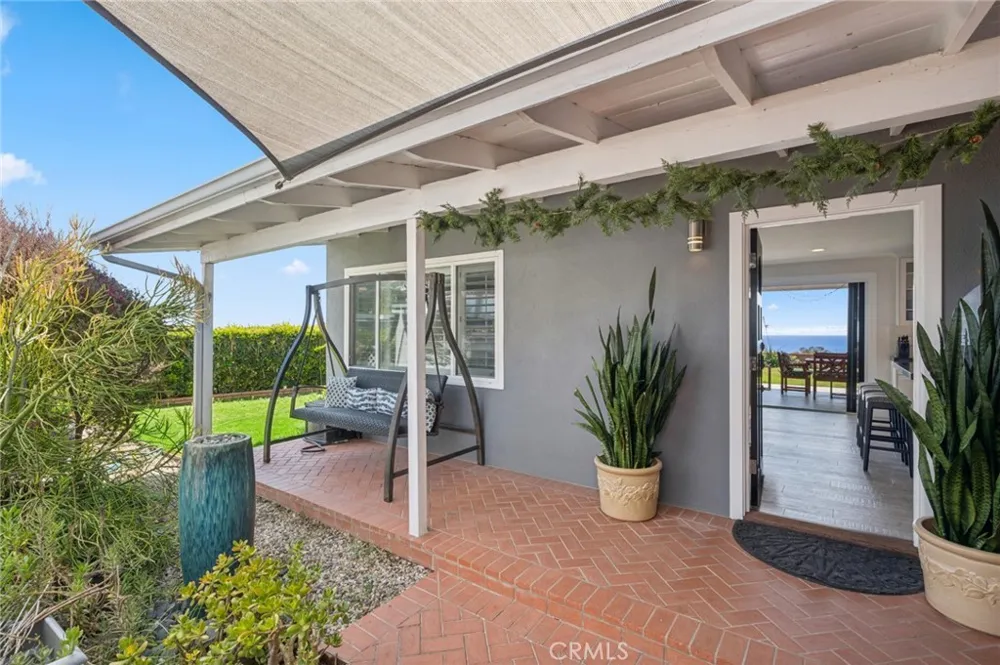 30841 Driftwood Drive Laguna Beach, CA 92651