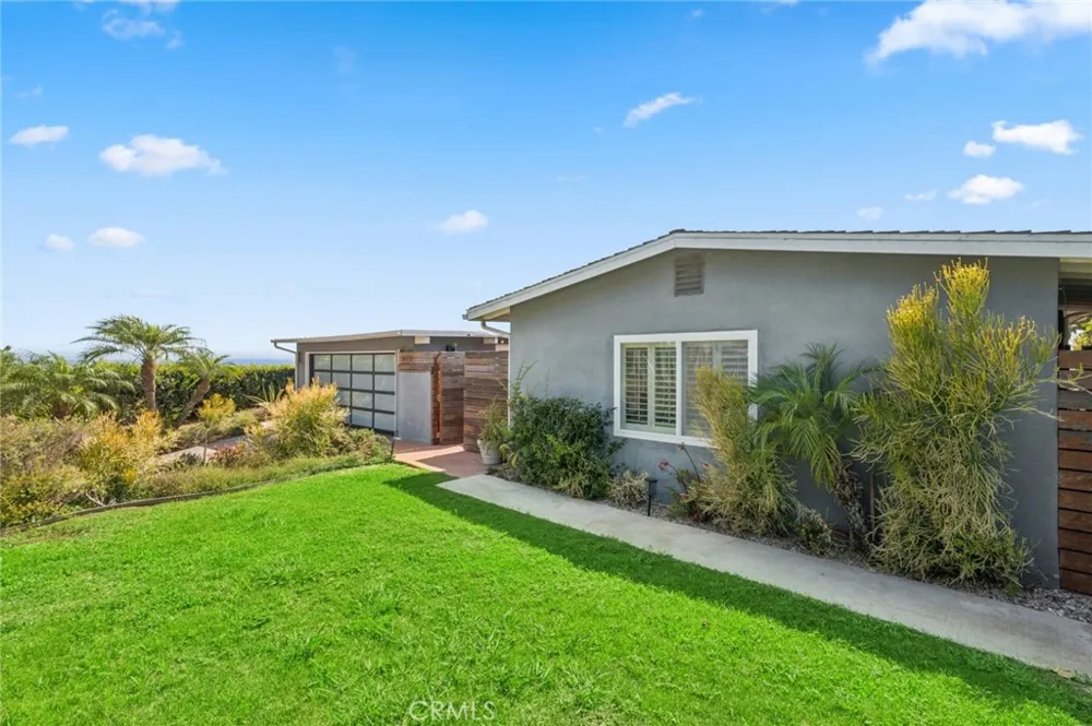 30841 Driftwood Drive Laguna Beach, CA 92651