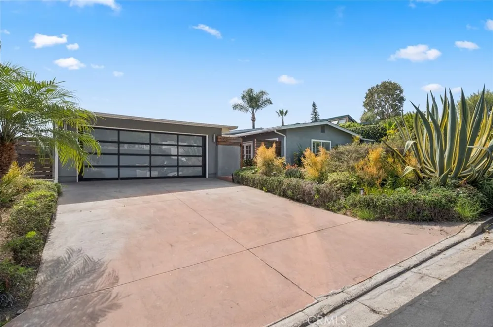 30841 Driftwood Drive Laguna Beach, CA 92651