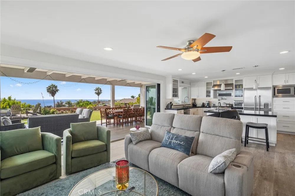 30841 Driftwood Drive Laguna Beach, CA 92651