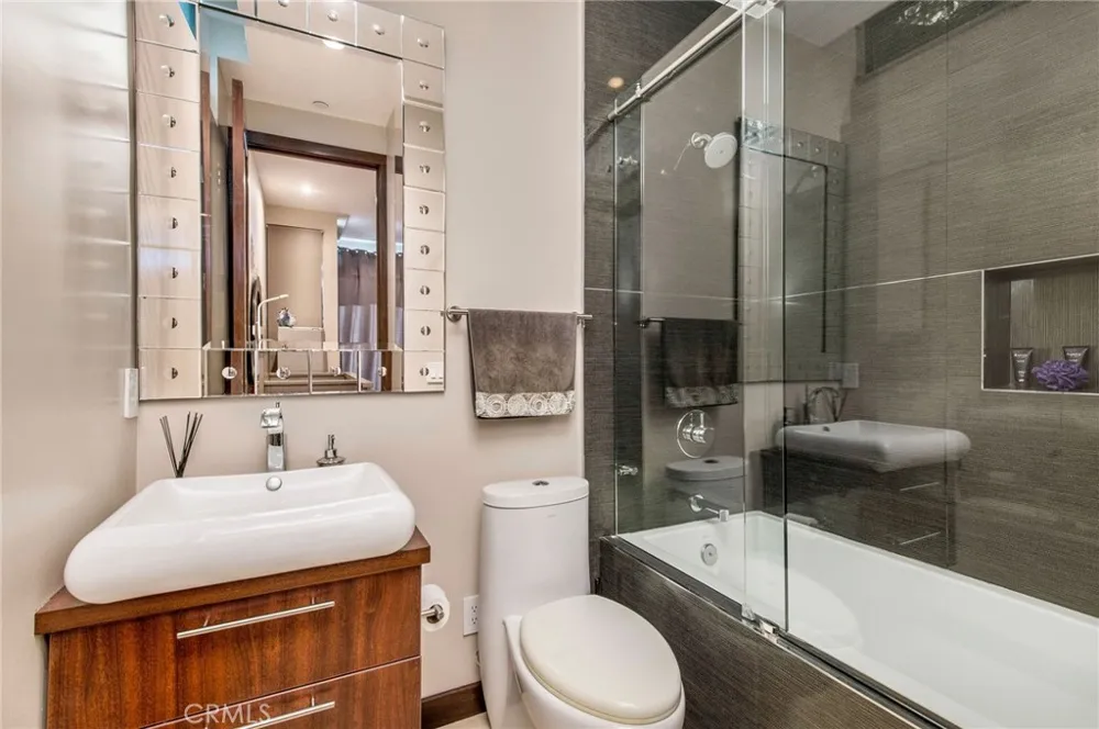 2209 Crestview Place Laguna Beach, CA 92651