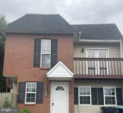 2221 DICKENS TERRACE
