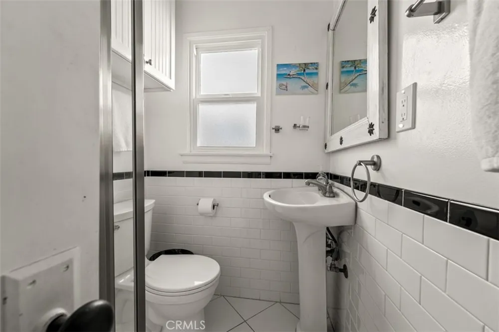 1527 W Balboa Newport Beach, CA 92663