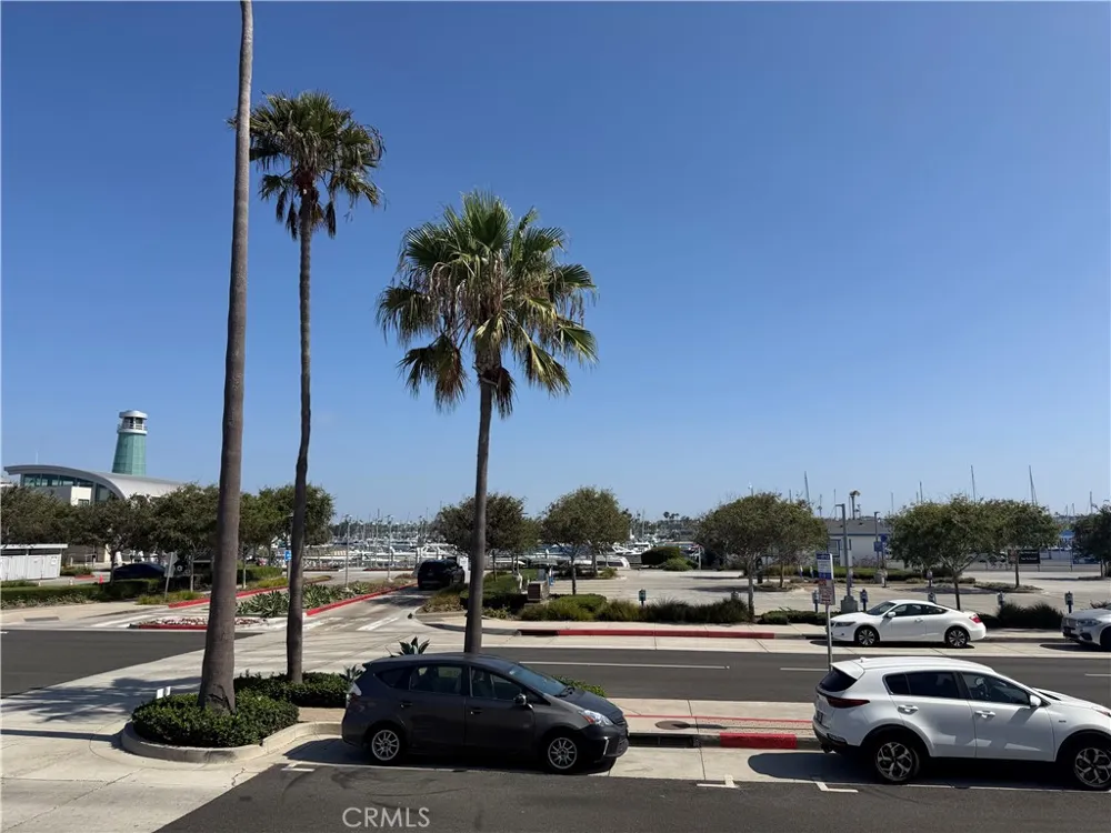 1527 W Balboa Newport Beach, CA 92663