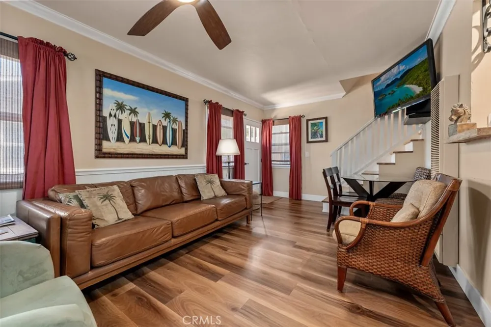 1527 W Balboa Newport Beach, CA 92663