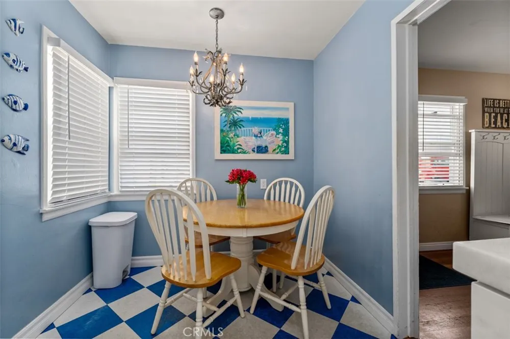 1527 W Balboa Newport Beach, CA 92663