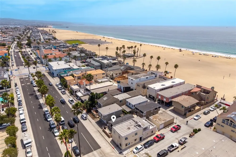 1527 W Balboa Newport Beach, CA 92663