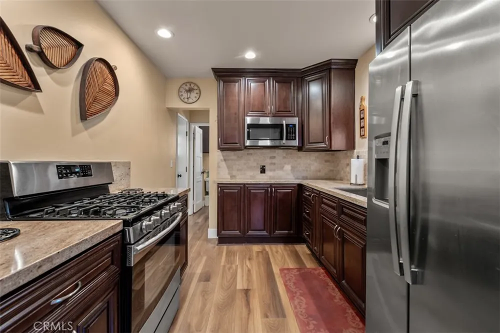 1527 W Balboa Newport Beach, CA 92663