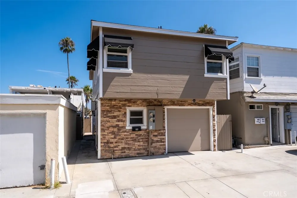 1527 W Balboa Newport Beach, CA 92663
