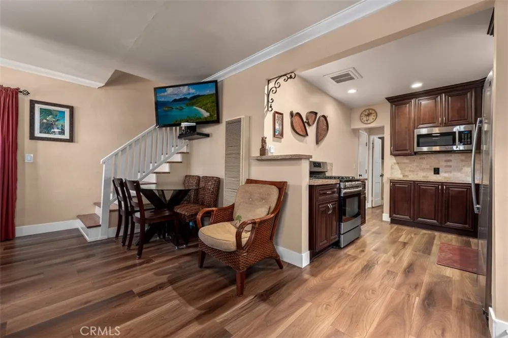 1527 W Balboa Newport Beach, CA 92663