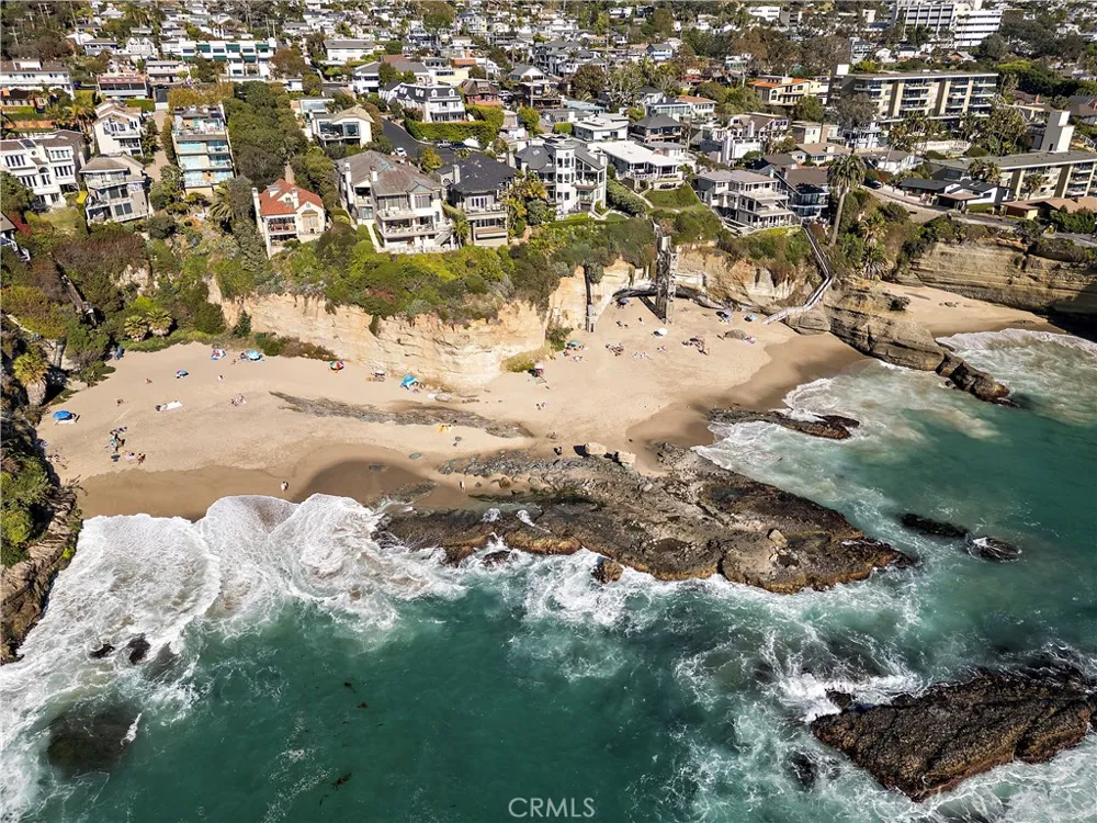31561 Table Rock #211 Laguna Beach, CA 92651