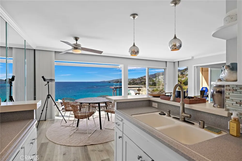 31561 Table Rock #211 Laguna Beach, CA 92651