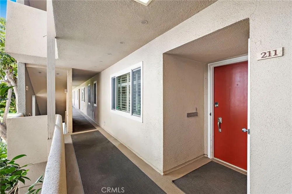 31561 Table Rock #211 Laguna Beach, CA 92651